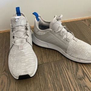 Lace less adidas sneakers